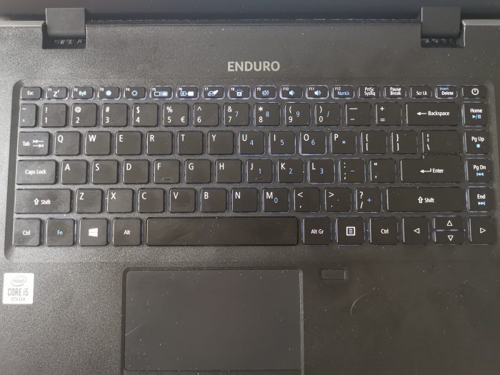 Acer Enduro N3 - Recenzja Pancernego Laptopa