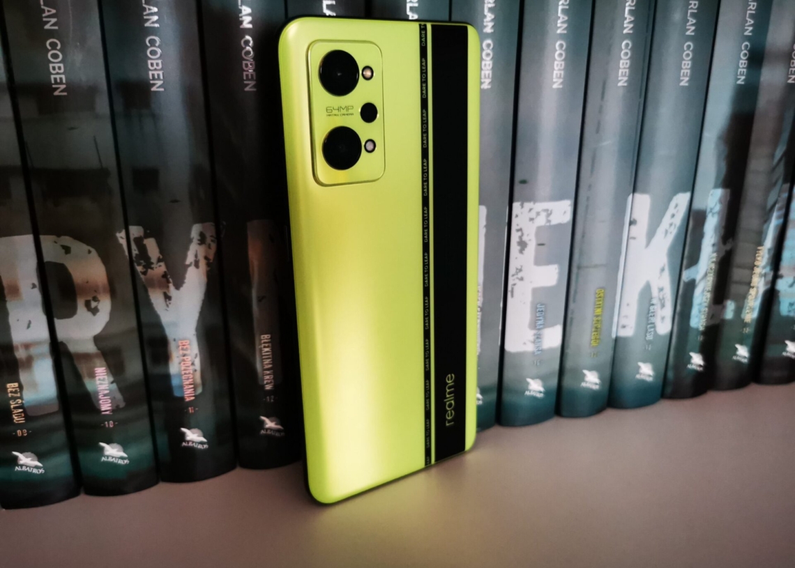 realme GT Neo 2 - Czy flagowce są nam jeszcze potrzebne?