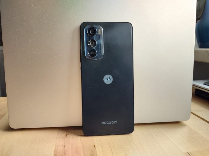 Motorola EDGE 30 - Recenzja