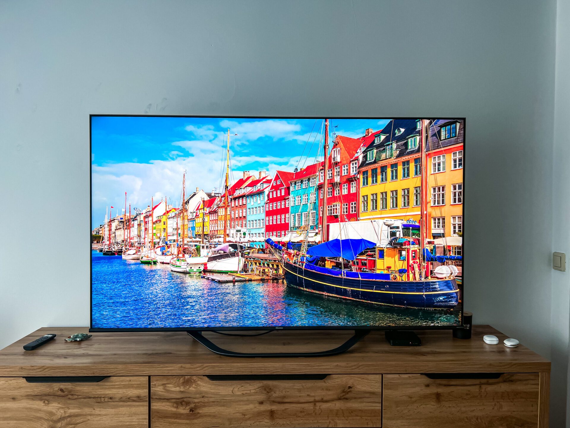 Recenzja| Telewizor Hisense U7 - MiniLED w akcji - HISENSE 65U7HQ