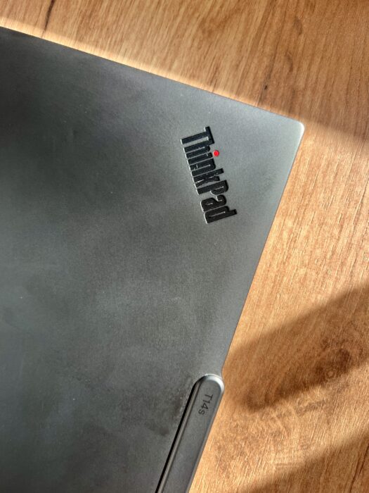 Lenovo ThinkPad T14s Gen 6